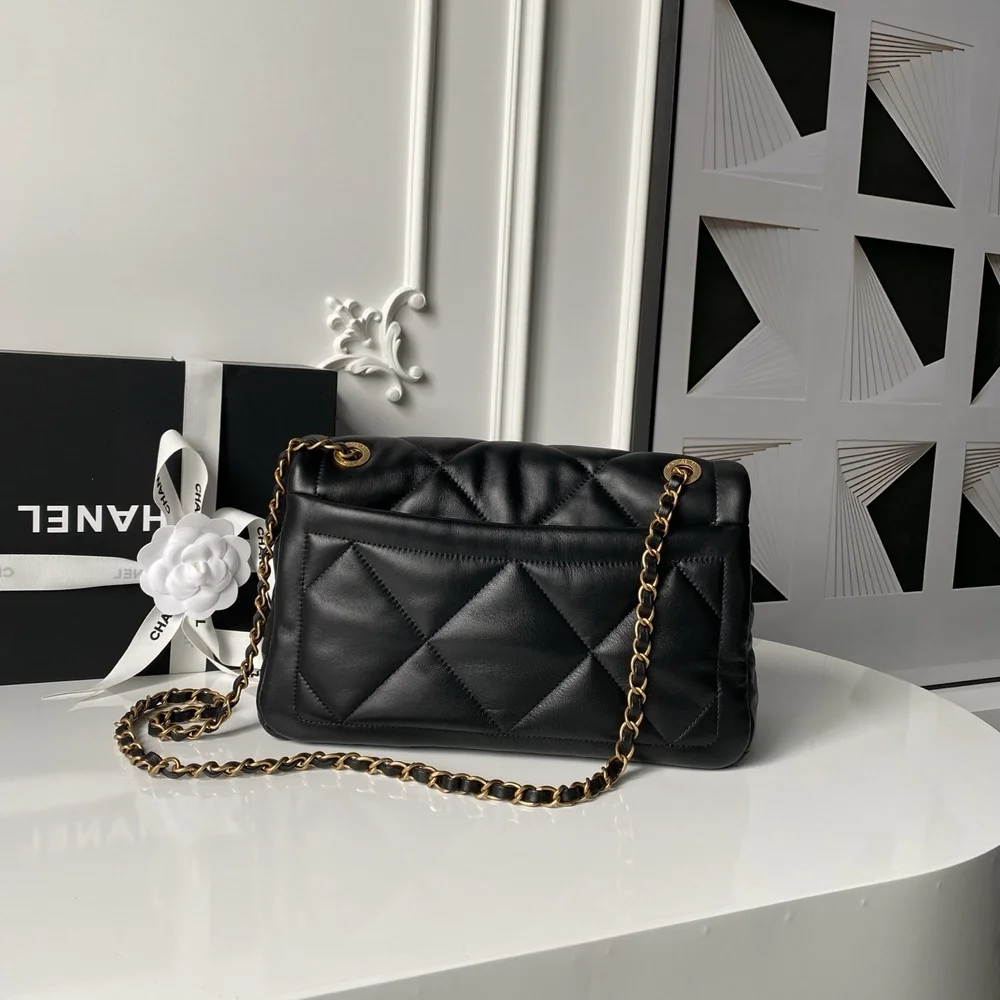 Chanel 25K Fall/Winter Limited Edition Shopping Bag